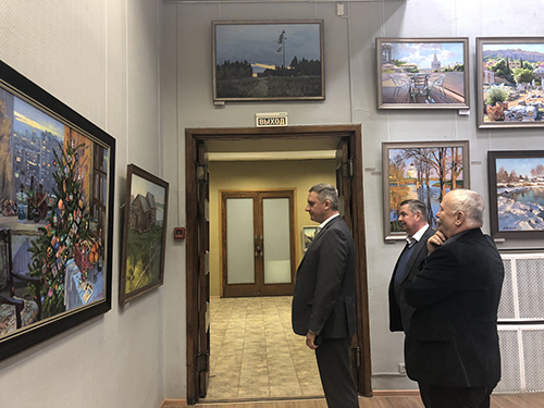 Руководитель Федерального агентства связи Олег Духовницкий обсудил перспективы сотрудничества с Союзом художников России